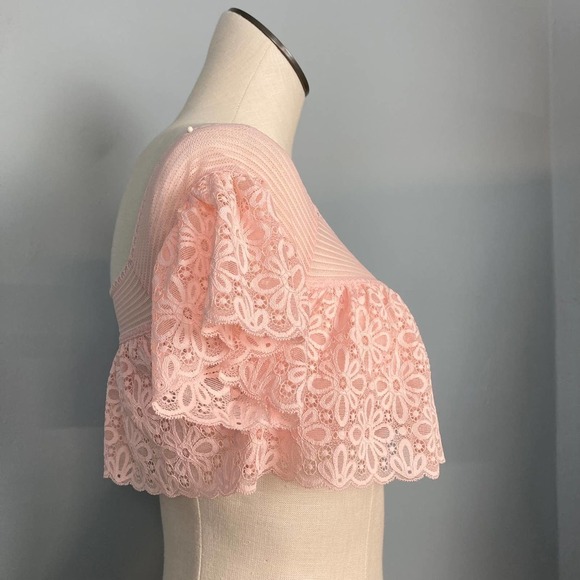 VICTORIA’S Secret Off Shoulder Lace Bralette Flutter Sleeves Size S Winter Rose - Picture 4 of 11